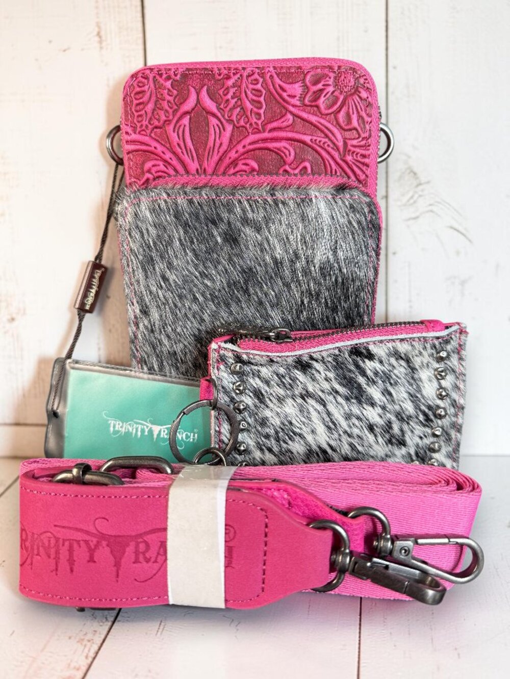 Trinity Ranch Hair-On Cowhide Tooled Phone Purse Crossbody with Coin Pouch - New